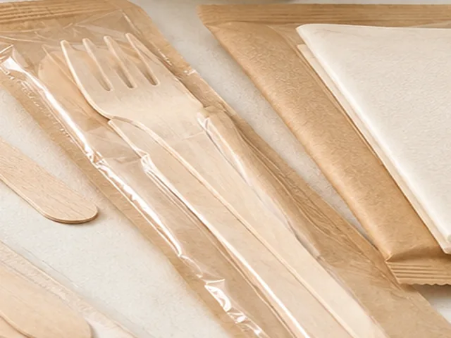 Cutlery packaging